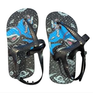 🍁2/$7🍁Toddler Sandals Sharks And Astronauts Size 7 8